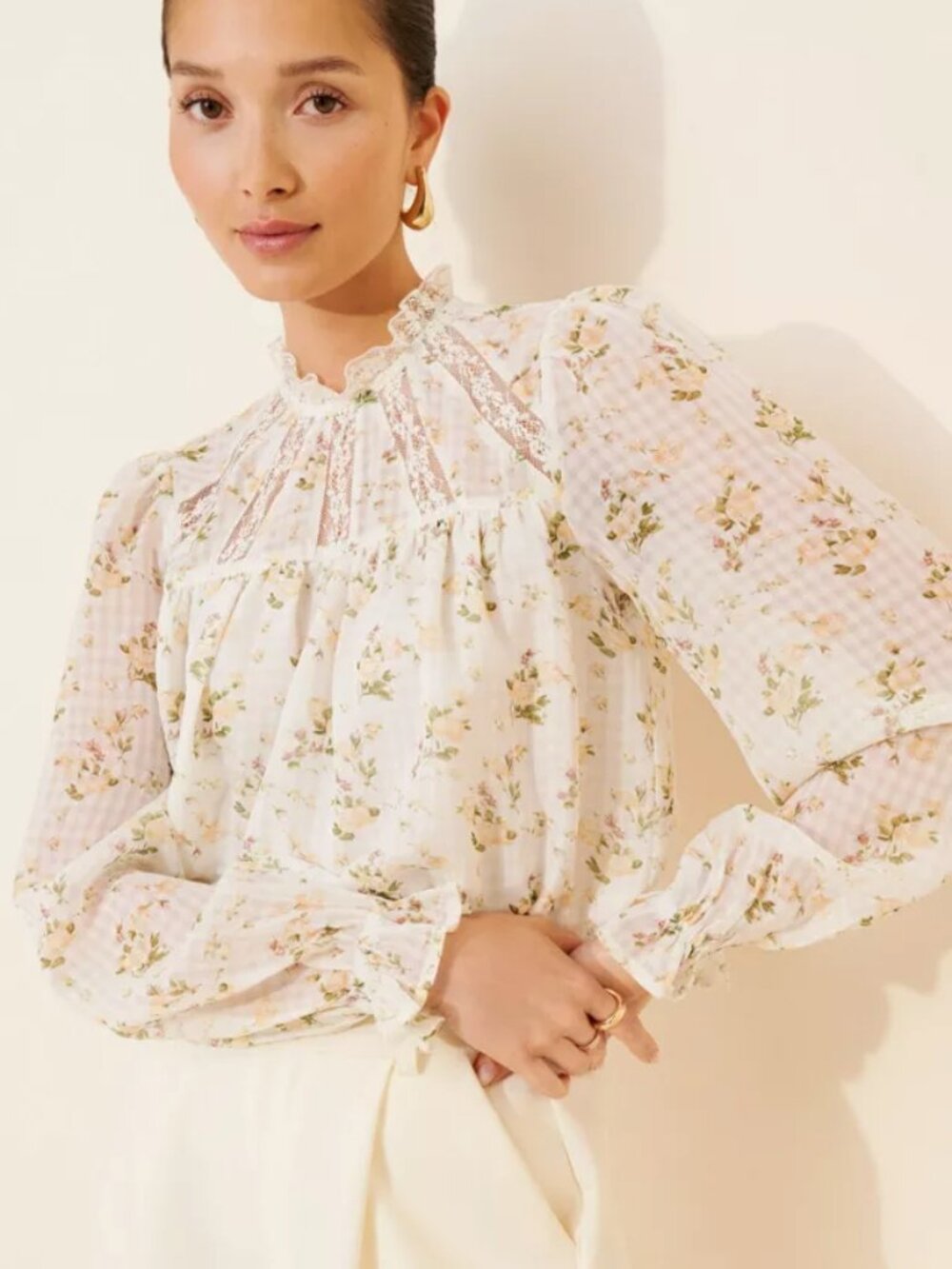 Dizzy Lizzy Yellow Floral Lace Insert Peasant Blouse Boho Lace Trim Top Size M
